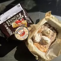 בלינצ'ס סינבון וגלידת סולטד קרמל ליבה